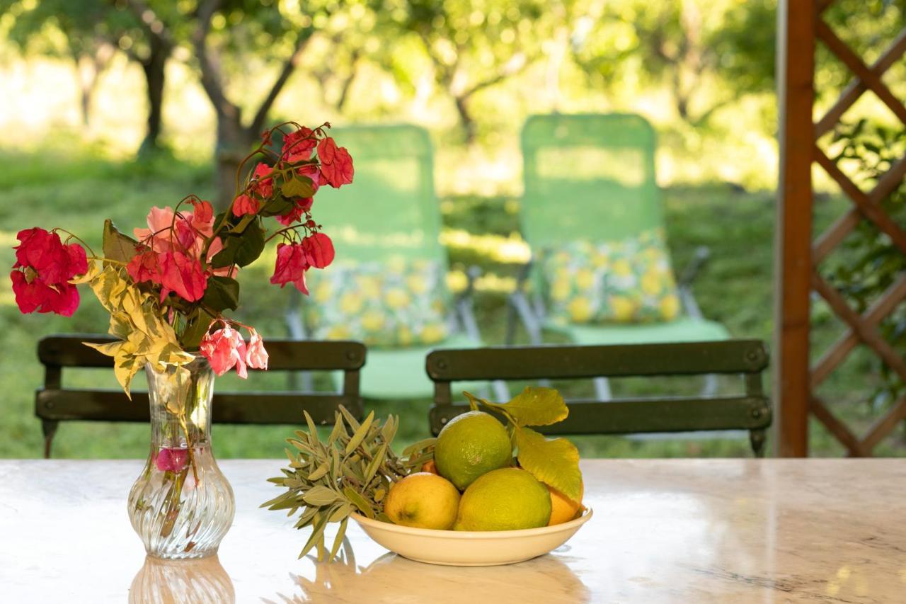 Agriturismo San Leonardello ภายนอก รูปภาพ