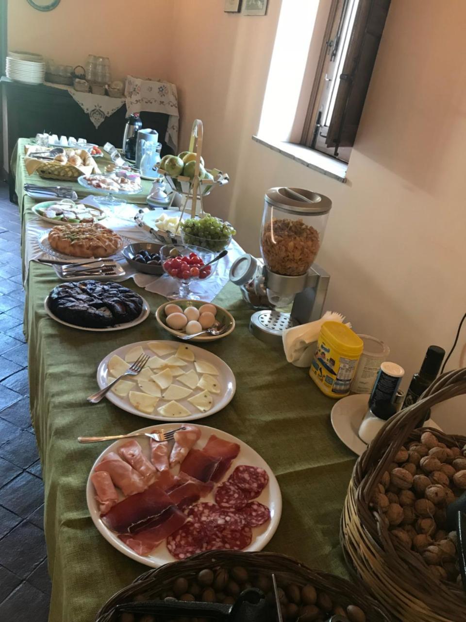 Agriturismo San Leonardello ภายนอก รูปภาพ