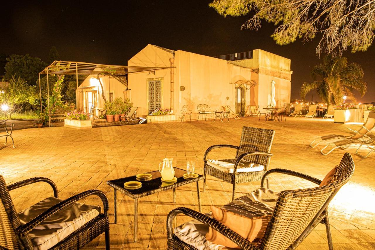 Agriturismo San Leonardello ภายนอก รูปภาพ