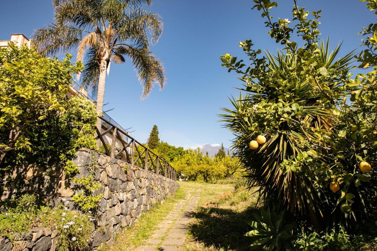 Agriturismo San Leonardello ภายนอก รูปภาพ