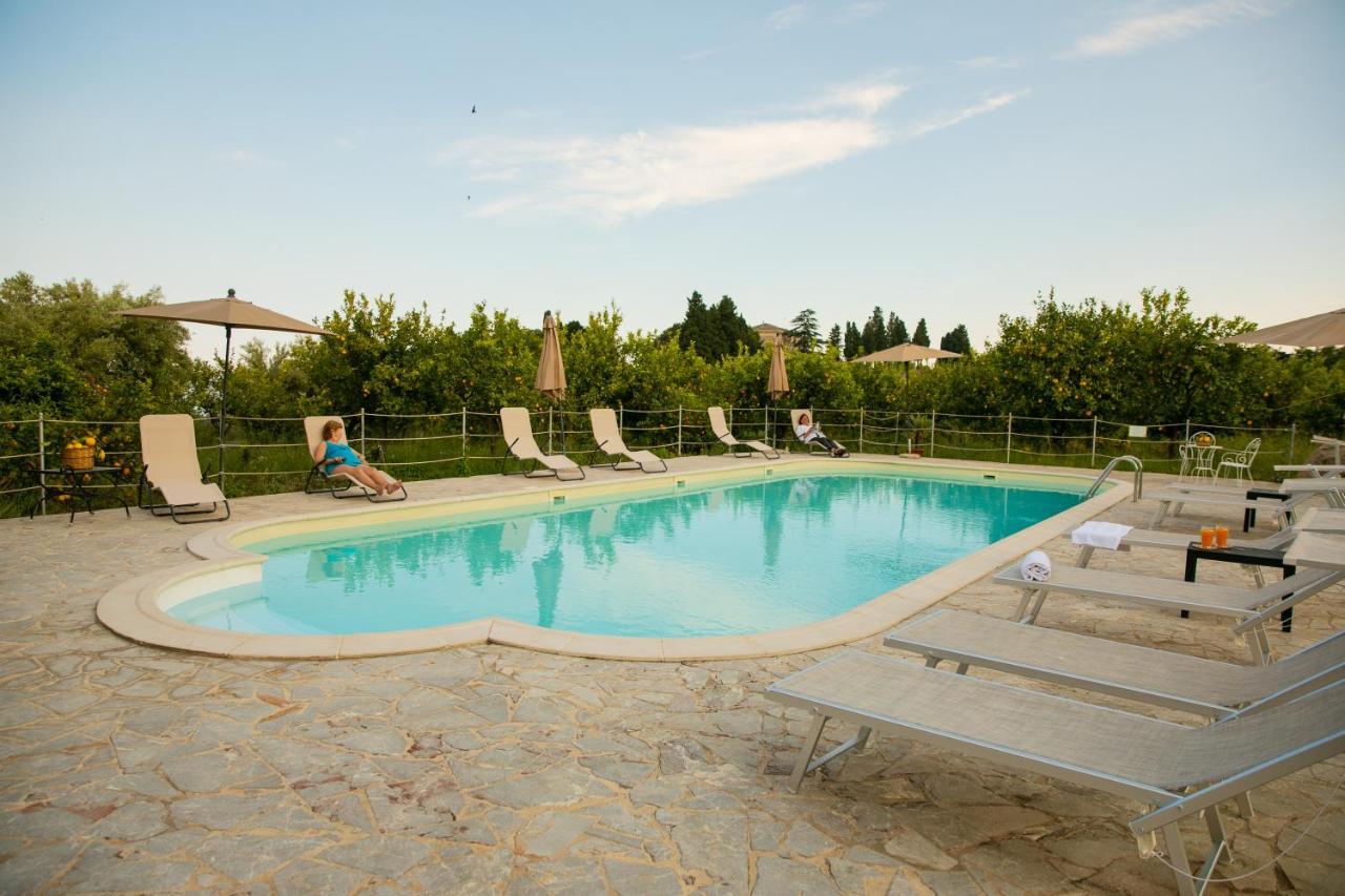 Agriturismo San Leonardello ภายนอก รูปภาพ